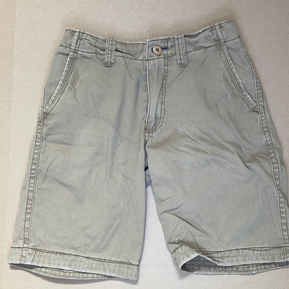 Men’s Aeropostale shorts size 29 tan